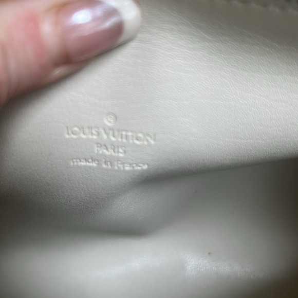 Louis Vuitton Perle (crème ) monogram vernis handbag - Picture 10 of 17